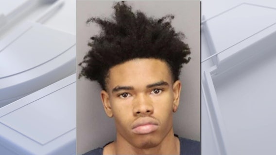 Police: 17-year-old accused of killing teen in St. Pete shooting one month after arrest in deadly hit-and-run