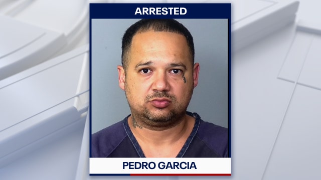 Manatee County detectives connect known gang member to second cold case murder, officials say