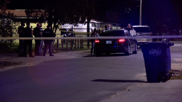 16-year-old arrested after shooting at Tampa police officers, officials say