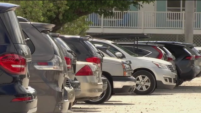 Beach parking struggle turns into debate about merging Anna Maria Island, Holmes Beach, Bradenton Beach