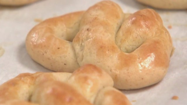 Koulourakia: Greek butter cookies recipe