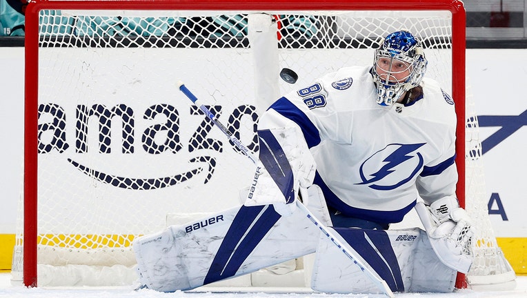 Lightning snap Kraken's 8-game win streak with 4-1 victory