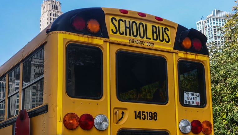 0c78702c-cb373873-79dce105-Companies And Public Service In Chicago
