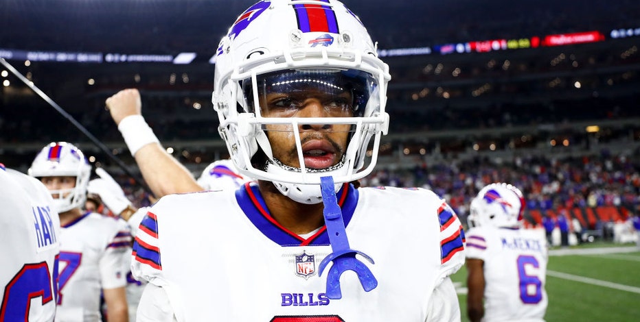 Bills' Damar Hamlin breathing better, has 'chance to recover,' uncle says 