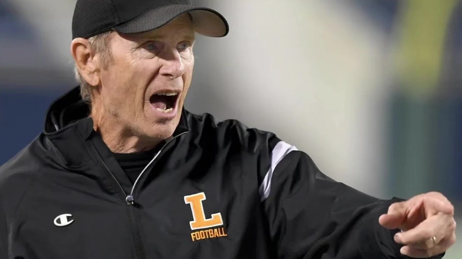 Legendary Coach Bill Castle is retiring at the age of 77.