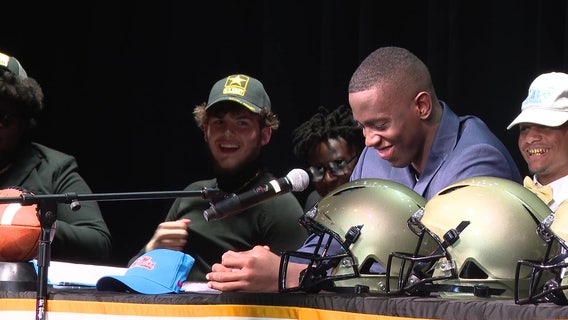 Lakewood senior signs with Ole Miss after just first football season