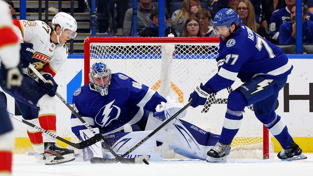 Lundell, Luostarinen lead Panthers over Lightning 4-1