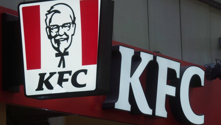 MOSCOW, RUSSIA - 2022/03/10: Yum! Brands has announced that it will suspend investments and development of the restaurant chain in Russia. It is planned to close all Pizza Hut pizzerias and part of KFC fast food restaurants. (Photo by Alexander Sayganov/SOPA Images/LightRocket via Getty Images)