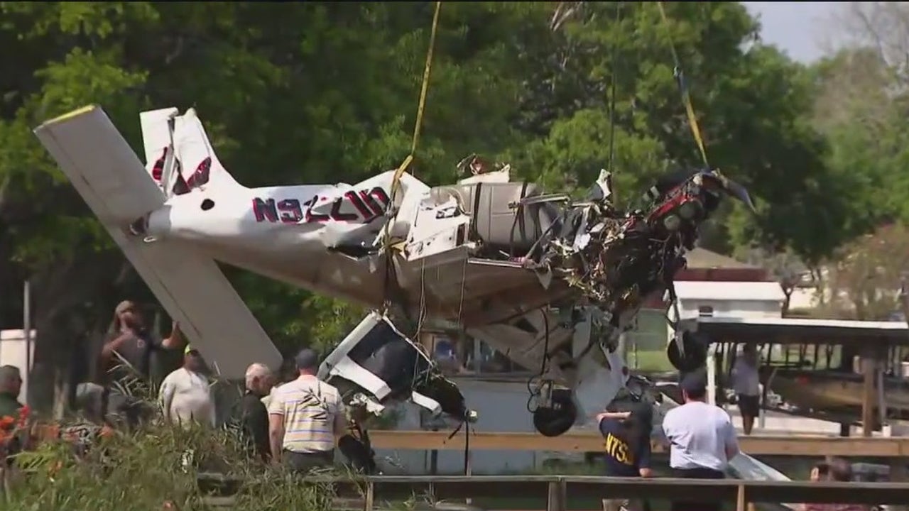 Second plane in deadly Winter Haven collision removed from Lake