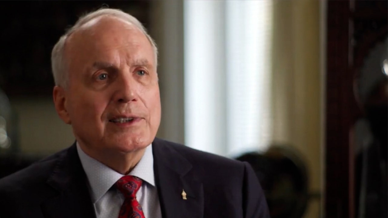 University of Tampa president retiring in 2024 after nearly three decades at the helm - Vimarsana News