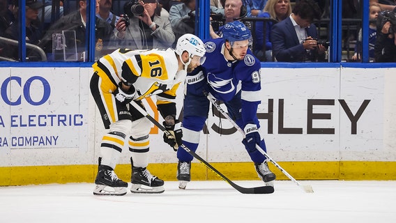 Jason Zucker scores in OT, Penguins beat Lightning 5-4