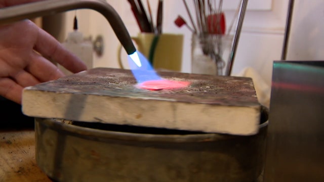Florida woman finds bliss in creating jewelry using heat