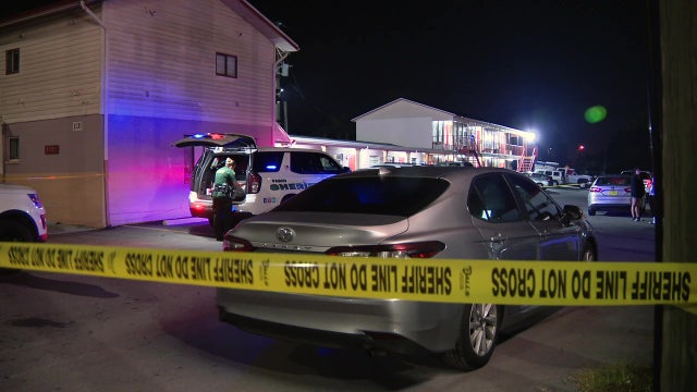 Man shot following argument in Holiday, deputies say