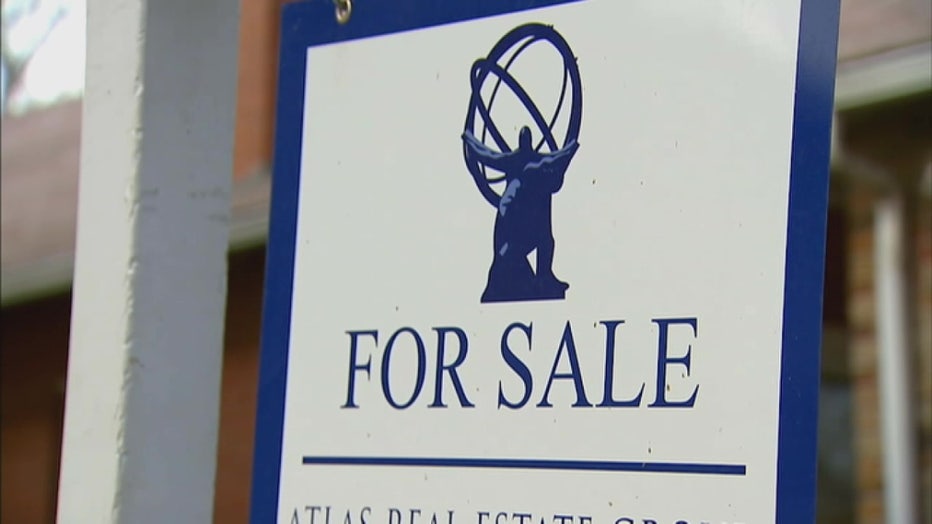 File: For sale sign.