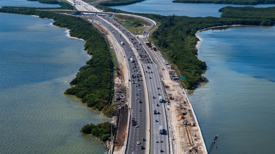 An aerial view from FDOT of the Howard Frankland Bridge construction in January 2023.