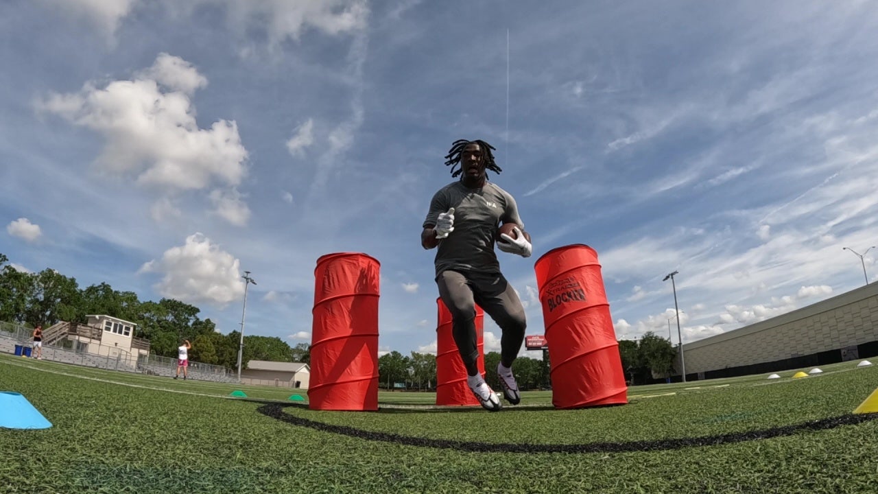 Bucs' Rachaad White is running angry but still smiling