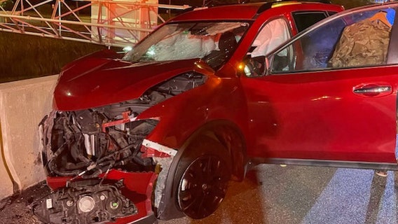 2 hospitalized in wrong-way Clearwater crash, police say