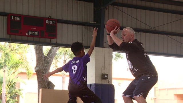 South Tampa youth coach passes on passion for basketball