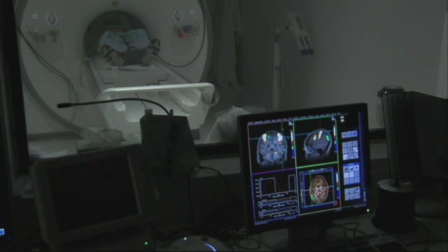 Rep. Vern Buchanan hopes new bill will open up access to Alzheimer’s treatment restricted by CMS