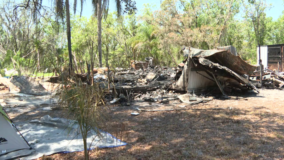 Neighbors rally behind Navy veteran whose wife died in fire that destroyed Duette home