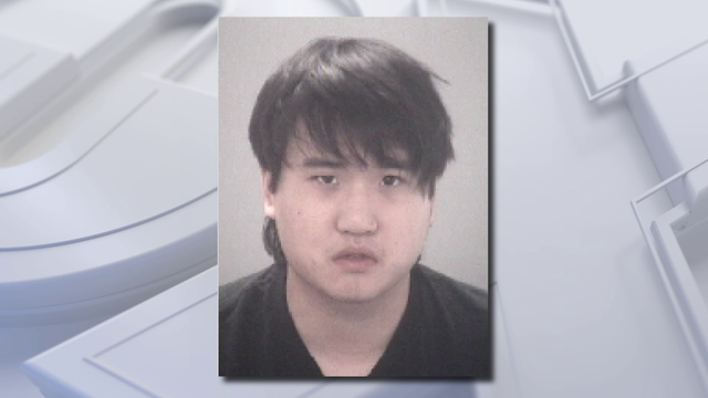 Wesley Chapel man accused of threatening to 'shoot up' former university in Illinois