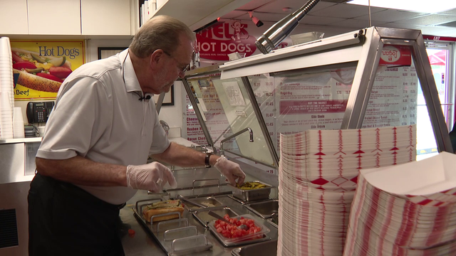 Famous Mel’s Hot Dogs up for sale, owner looking for buyer to carry on legacy of Tampa business