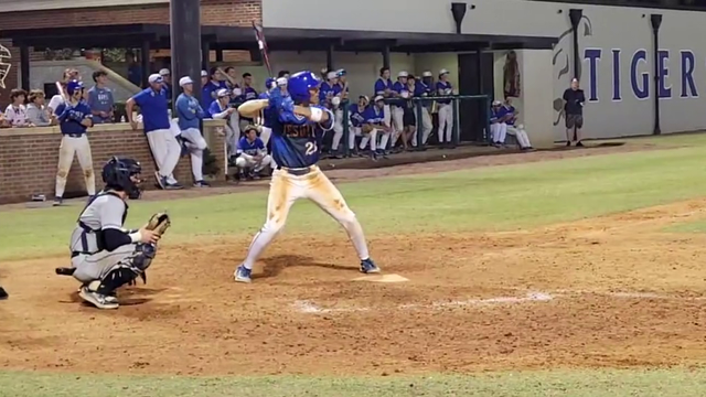 Jesuit infielder's iconic swing helps team return to Final Four