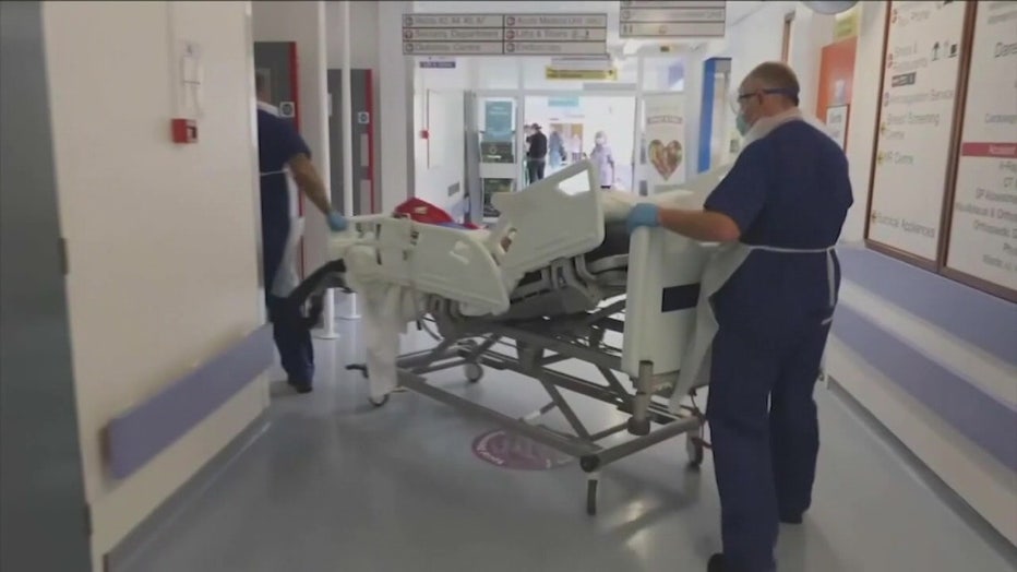 File: Nurse in hospital. 