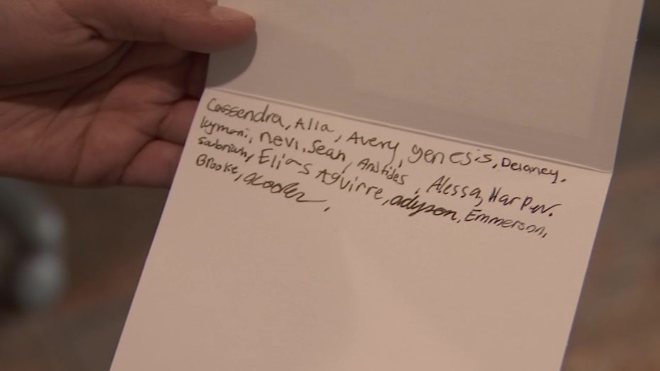 Isaac Shindore and his classmates gave the veterans a special thank you card.