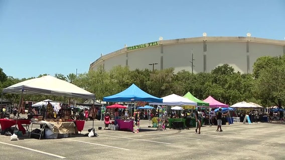 Growing St. Petersburg market hosts first Juneteenth event