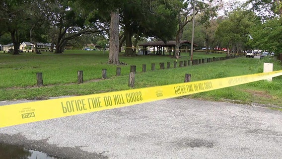 Tampa police searching for suspect following fatal shooting