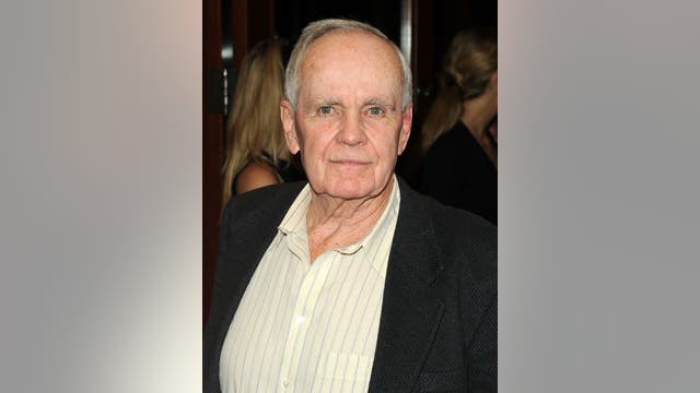 Cormac McCarthy, lauded author of ‘The Road’ and ‘No Country for Old Men,’ dies at 89