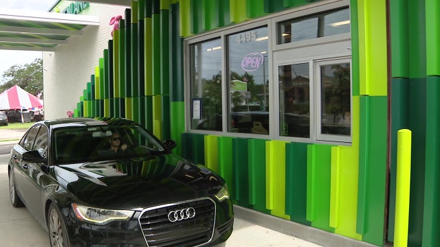 New salad shop in Tampa providing healthy drive-thru alternative