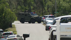 Armed suspect barricades inside Weeki Wachee home, prompts large law enforcement presence: Deputies