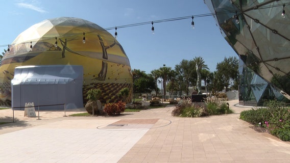 New 'Dalí Alive 360' exhibit tells story of famous artist