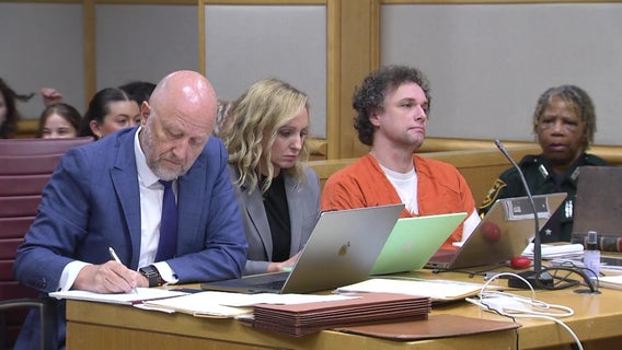 Plastic surgeon accused of killing Largo attorney wants out of jail