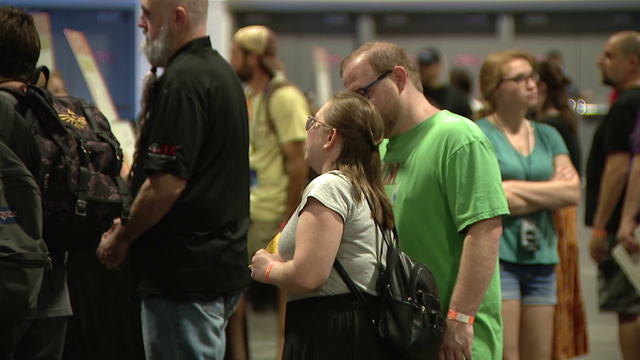 Tampa Bay Comic Convention kicks off with full lineup despite SAG-AFTRA strike