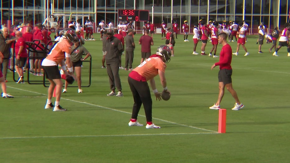 Quarterback battle persists as Bucs training camp continues