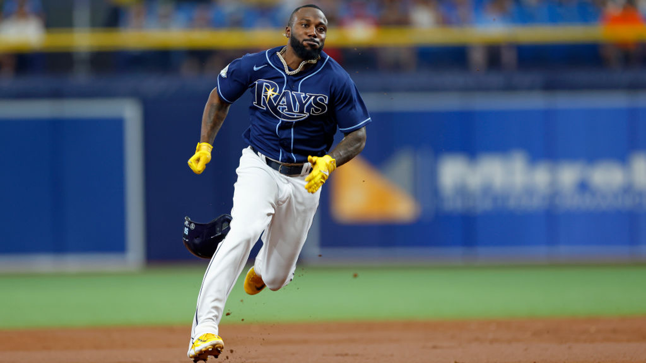 Tampa Bay Rays pitcher Jalen Beeks delivers to the St. Louis