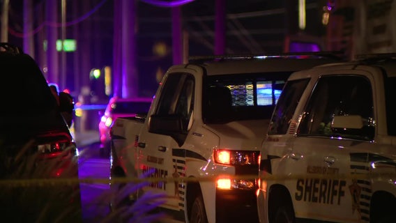 Town ‘n’ Country man shoots bondsman, barricades inside apartment before turning gun on himself: Deputies