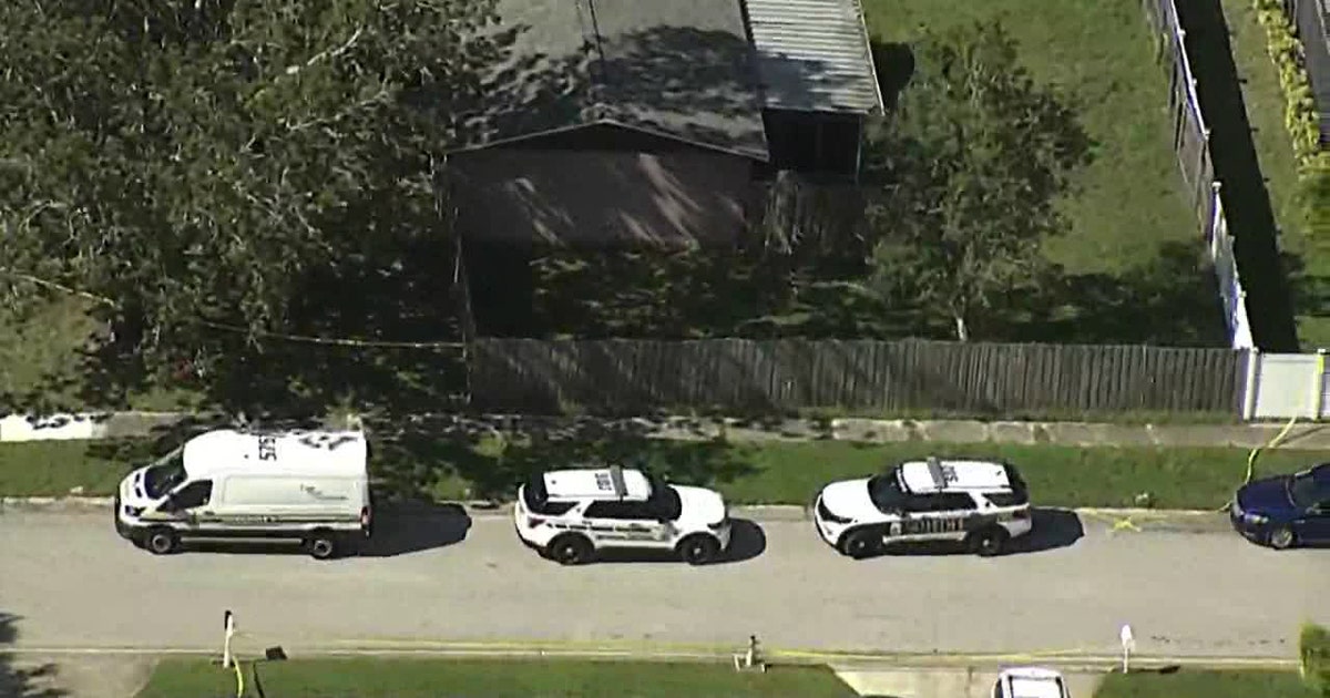 Three found dead inside Pinellas Park home: Police | FOX 13 Tampa Bay
