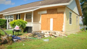 Driver going 100 mph crashes into Lakeland home, deputies say