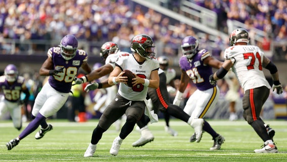 Buccaneers top Vikings 20-17 as Baker Mayfield finishes strong in season opener