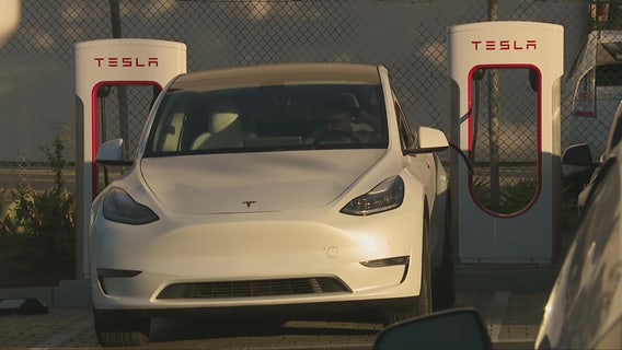 Here’s why it may soon cost Floridians more to have an electric vehicle