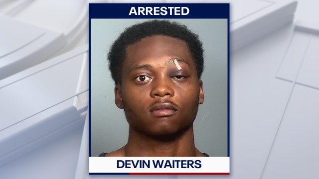 Suspect arrested after shooting two customers during bar fight in Bradenton: Deputies