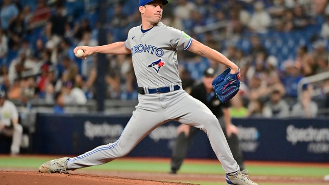 Bassitt becomes AL’s second 15-game winner as Blue Jays beat Rays 6-2