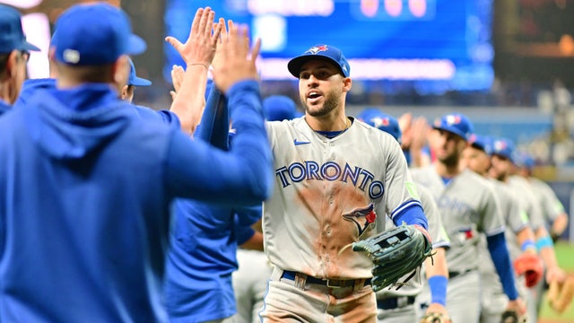 Springer's inside-the-park homer, diving catch and throw lead Blue Jays over Rays