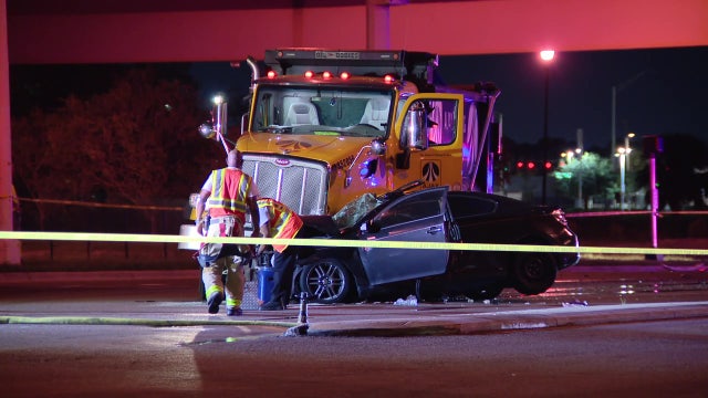 1 dead after accused DUI driver crashes into dump truck under I-4 overpass: TPD