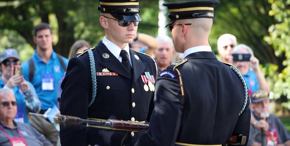 Citizen Airmen honored during Tampa Bay Buccaneers' Salute to Military >  Air Reserve Personnel Center > Article Display