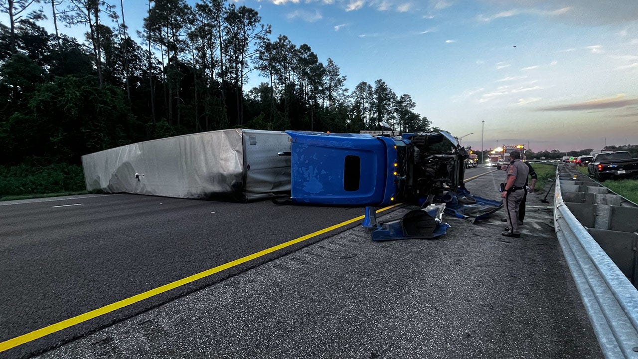 FHP: Flipped semi-truck blocks Pasco County traffic for 3 hours on